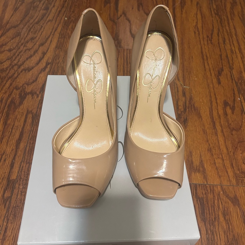Jessica Simpson Josette size 7Women's Nude Peep Toe Heels